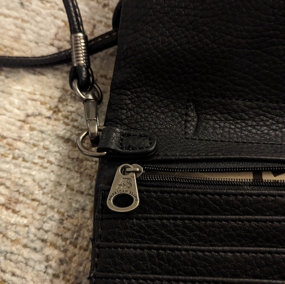 American Bling Western Cross bag and wristlet NWOT - Picture 8 of 13